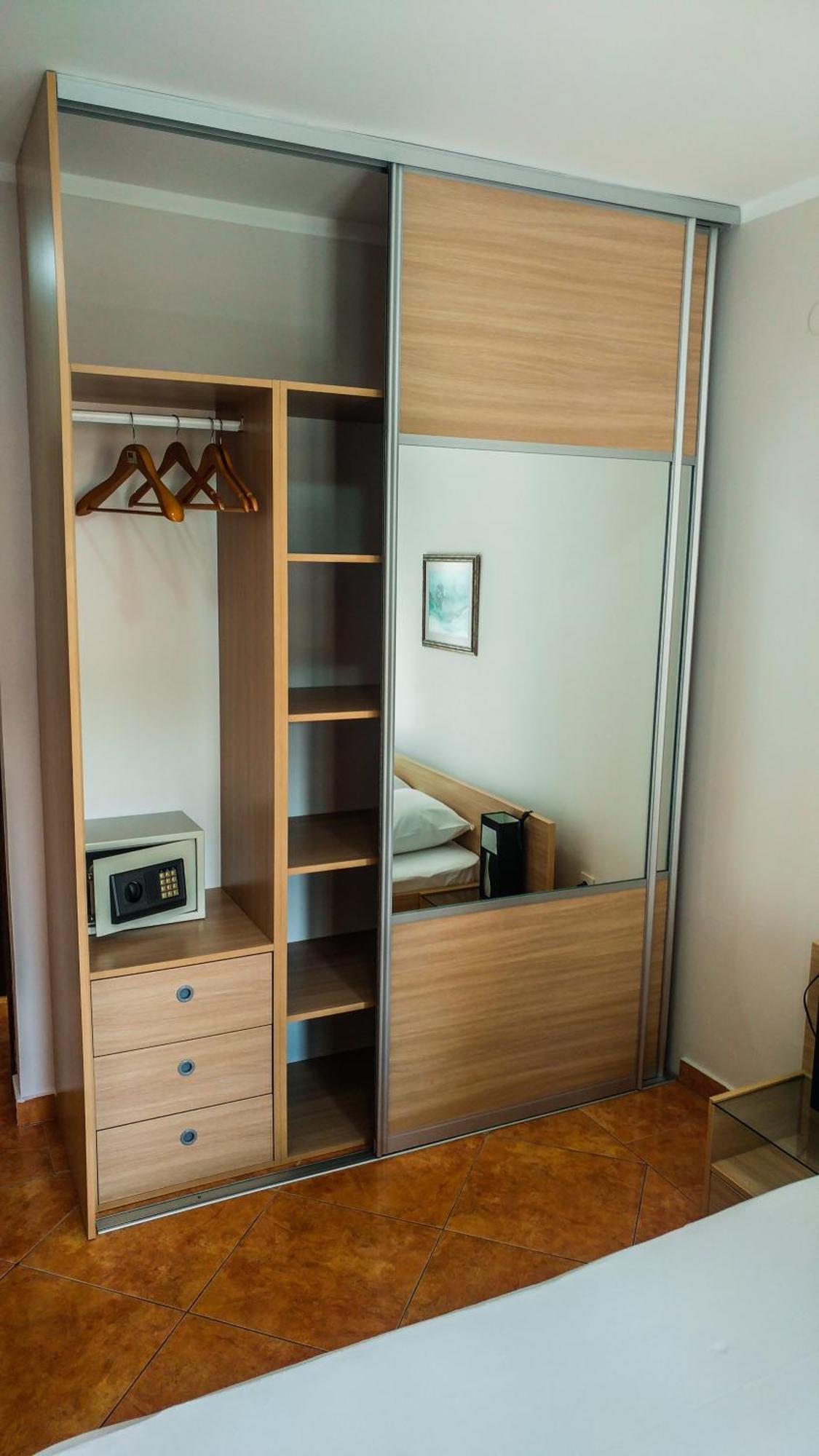 Villa Franeta Apartments Budva Rum bild